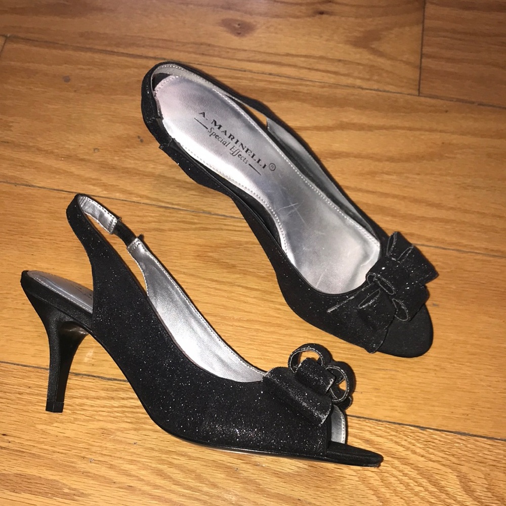 Sparkly sling back pumps